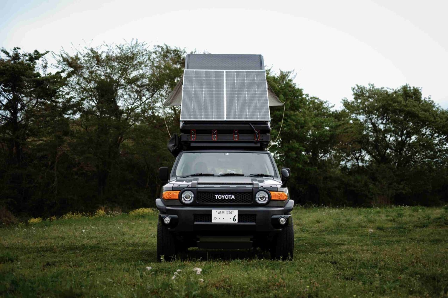 Toyota FJ Cruiser – Gray3